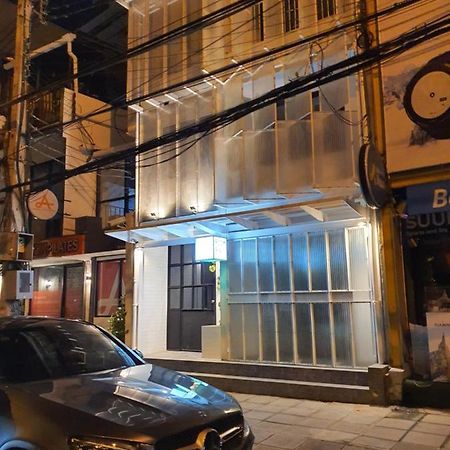 Roompini Bangkok Eksteriør billede